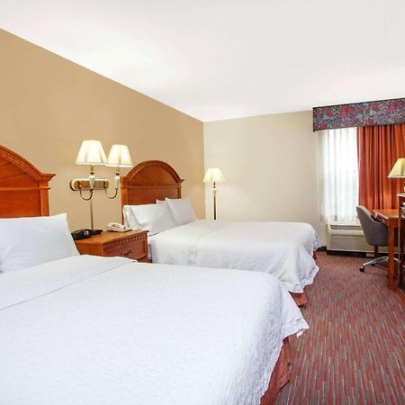 Ramada By Wyndham Orlando Florida Mall Hotel ภายนอก รูปภาพ